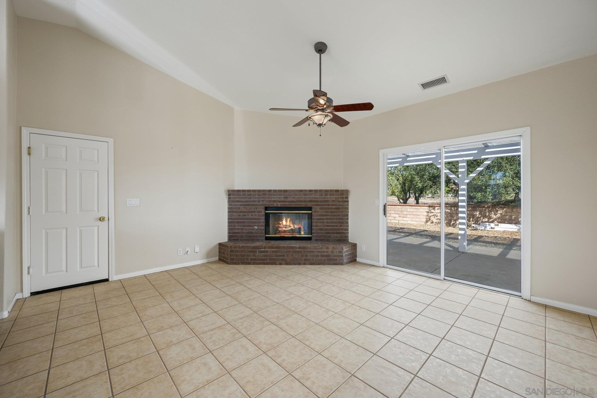 The Yellow Brick Rd, Valley Center, CA 92082