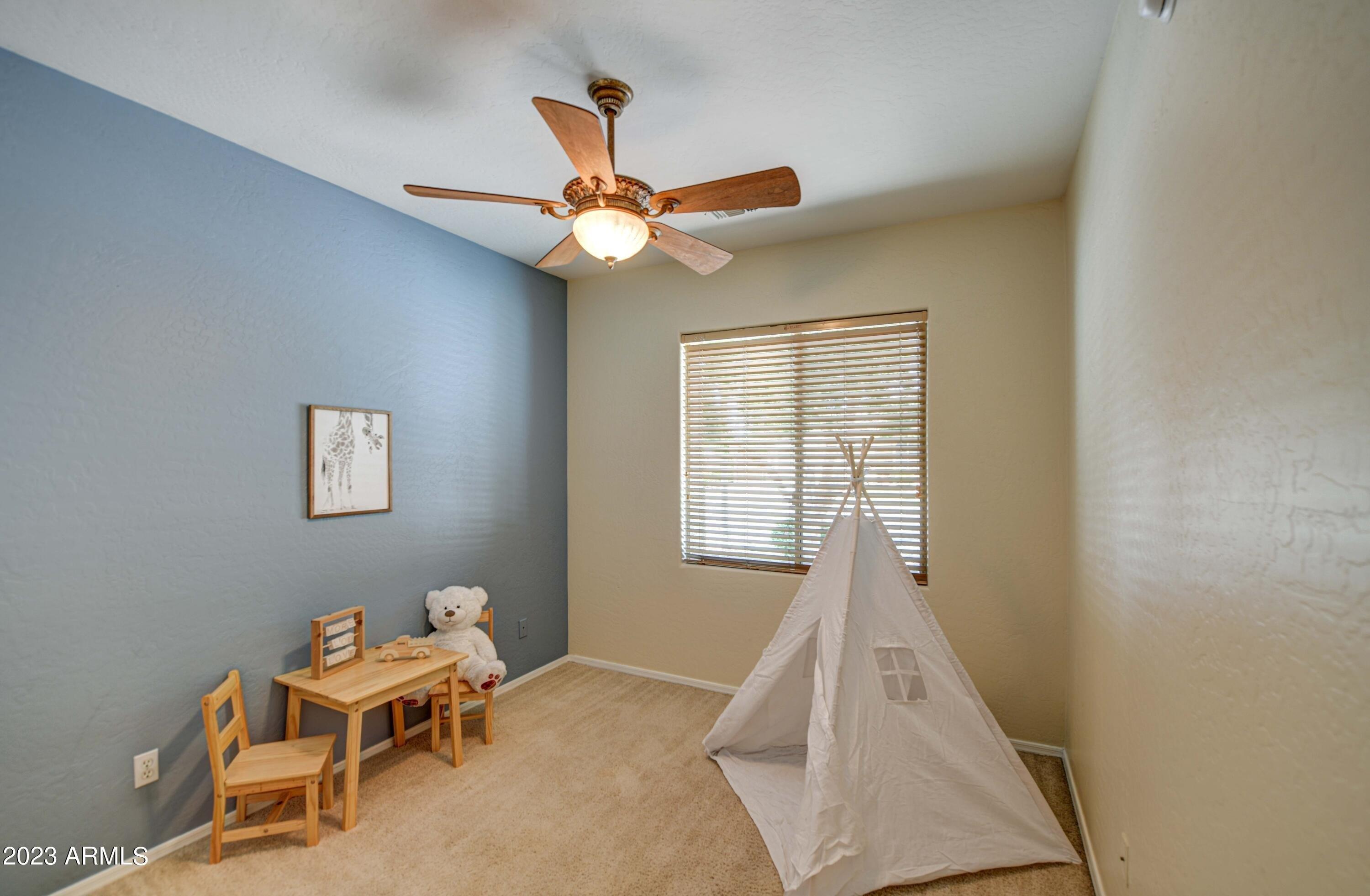 E Kingbird Pl, Chandler, AZ 85286