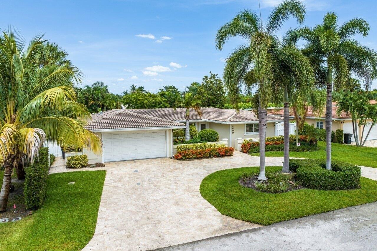 Ne 21st Ave, Lighthouse Point, FL 33064