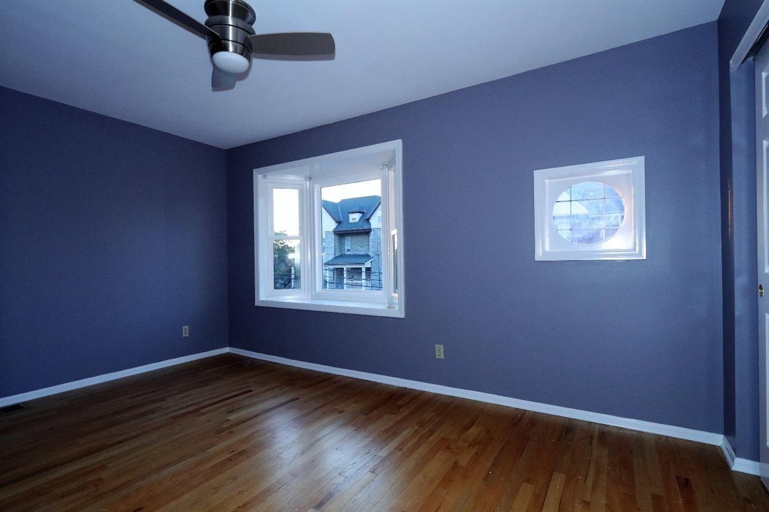 Nassau St, Cincinnati, OH 45206