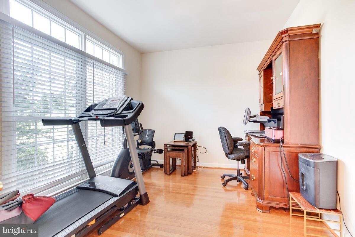 Caleb Ln, Annapolis, MD 21401