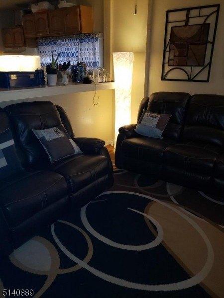 E Jersey St, Elizabethport, NJ 07206