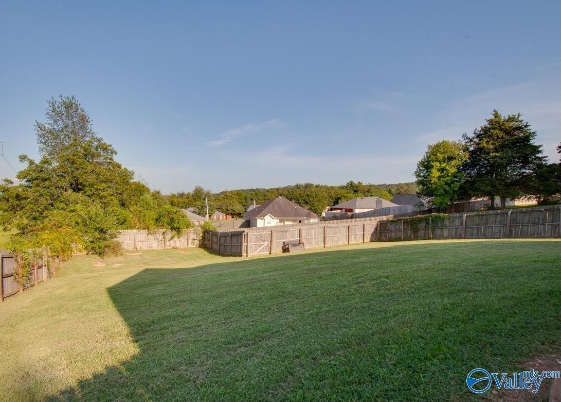 Derwent Ln Nw, Huntsville, AL 35810