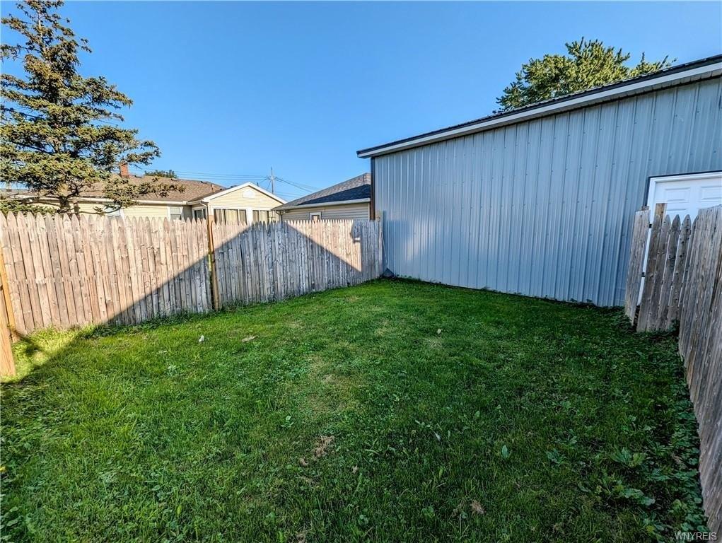 Griffith St, Buffalo, NY 14212