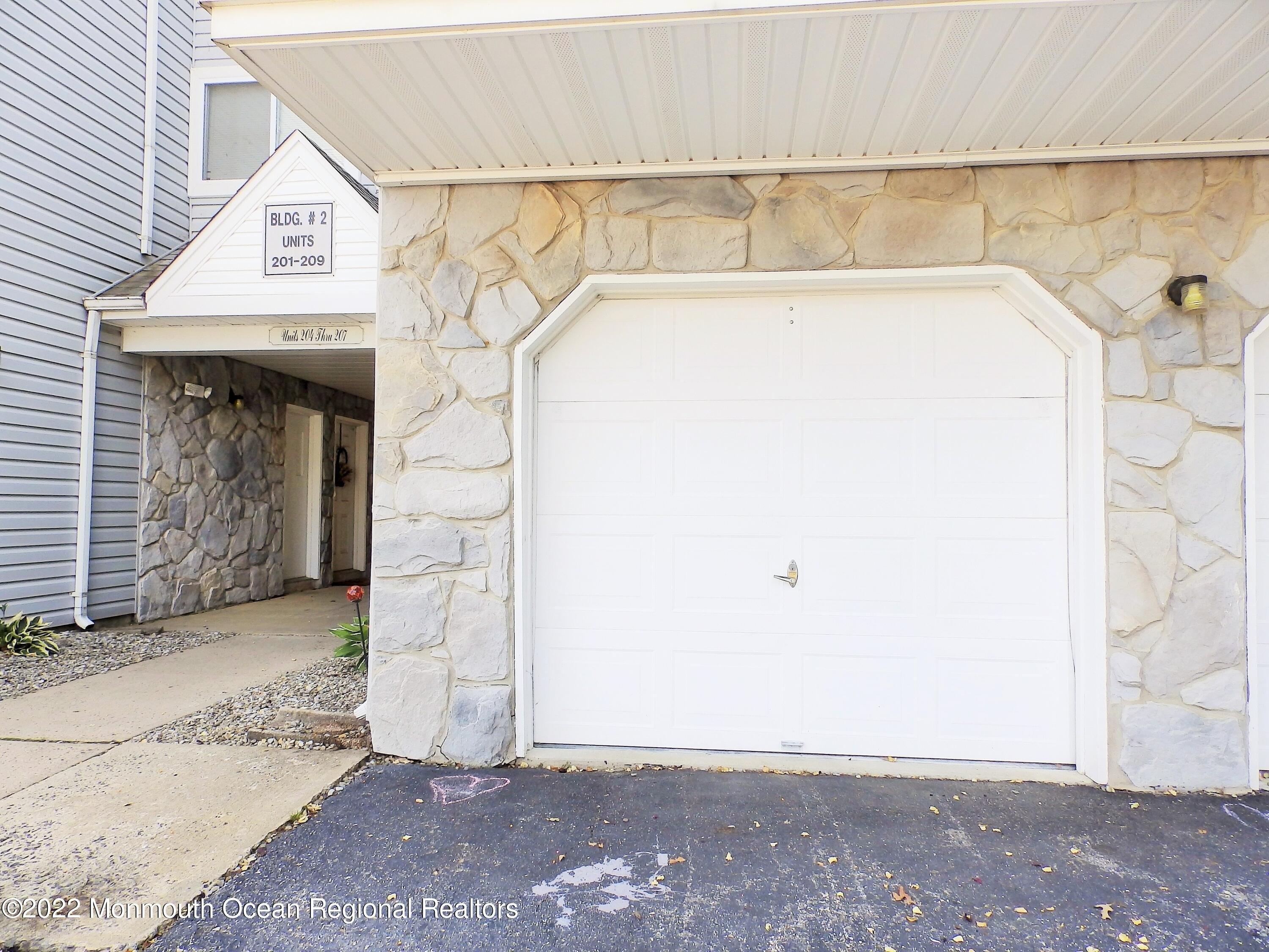 Schley Ave, Toms River, NJ 08755