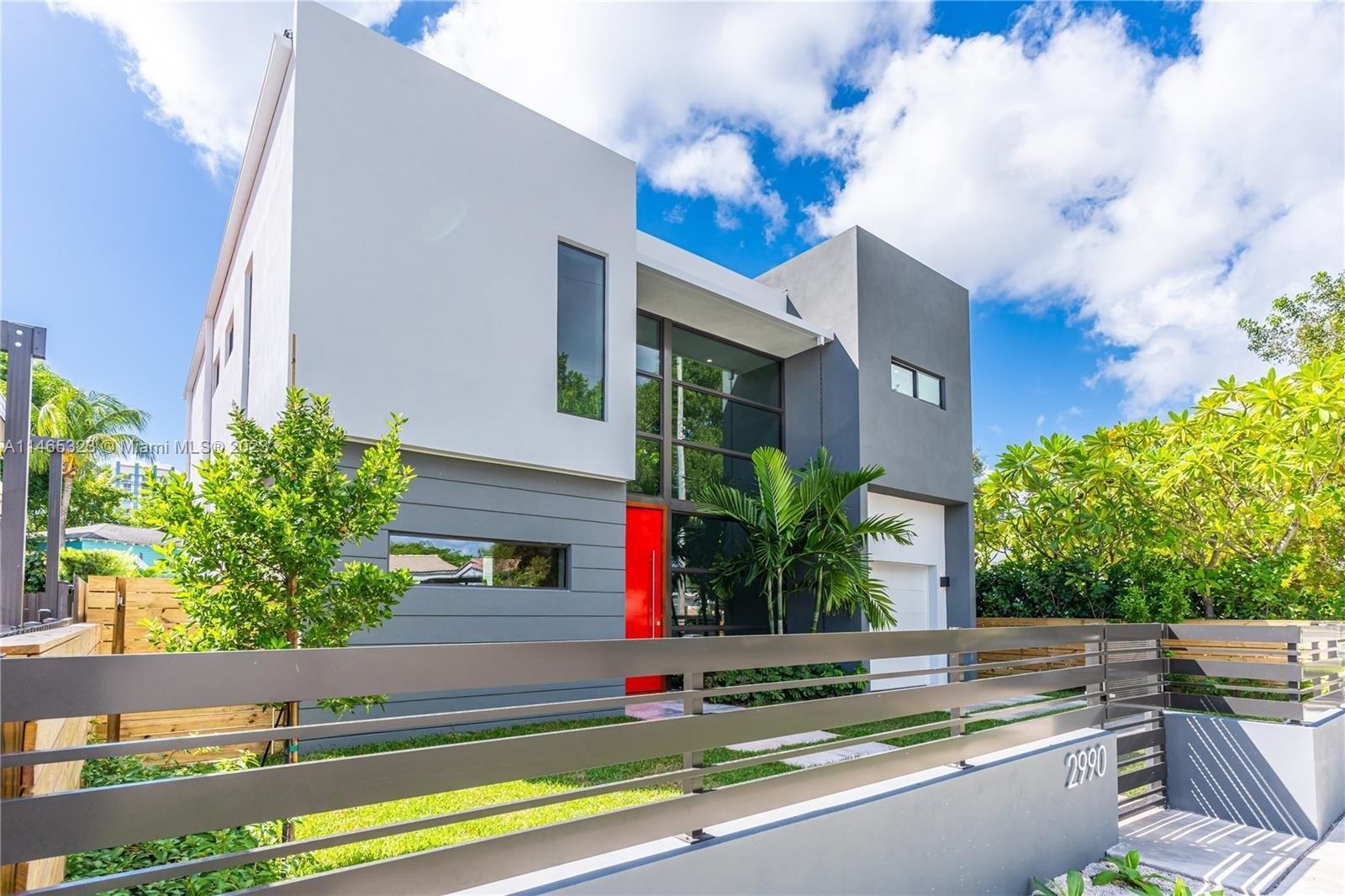 Sw 20th St, Miami, FL 33145