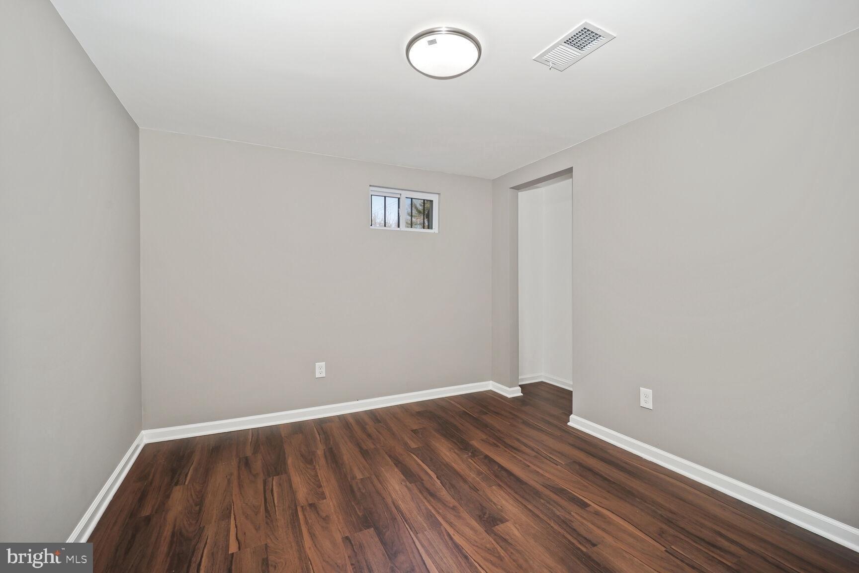 Braymer Ave, Suitland, MD 20746