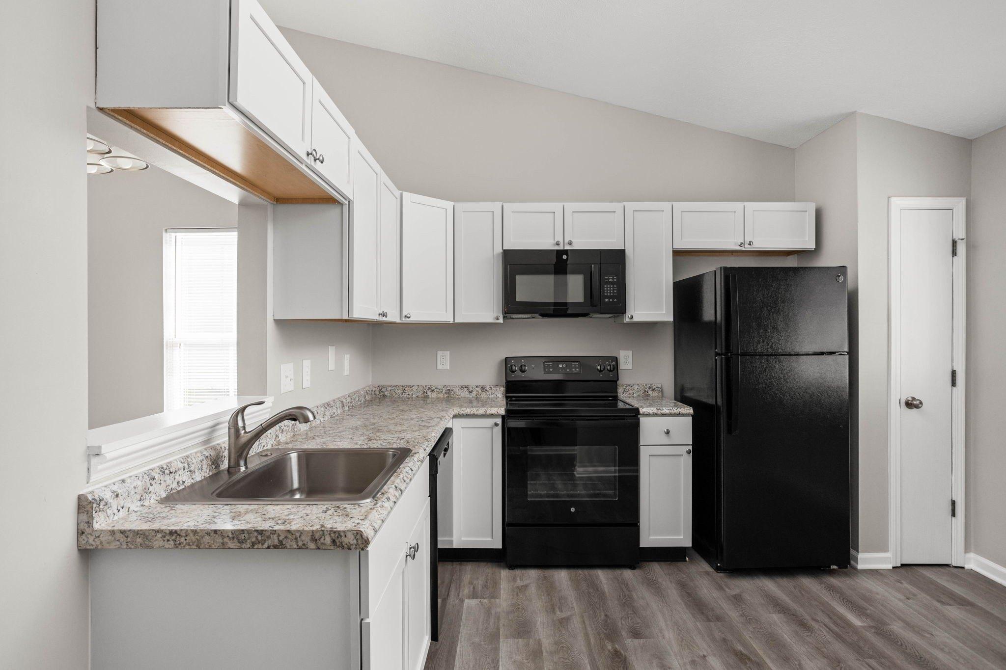 Meadow Glen Dr, Avon, IN 46123