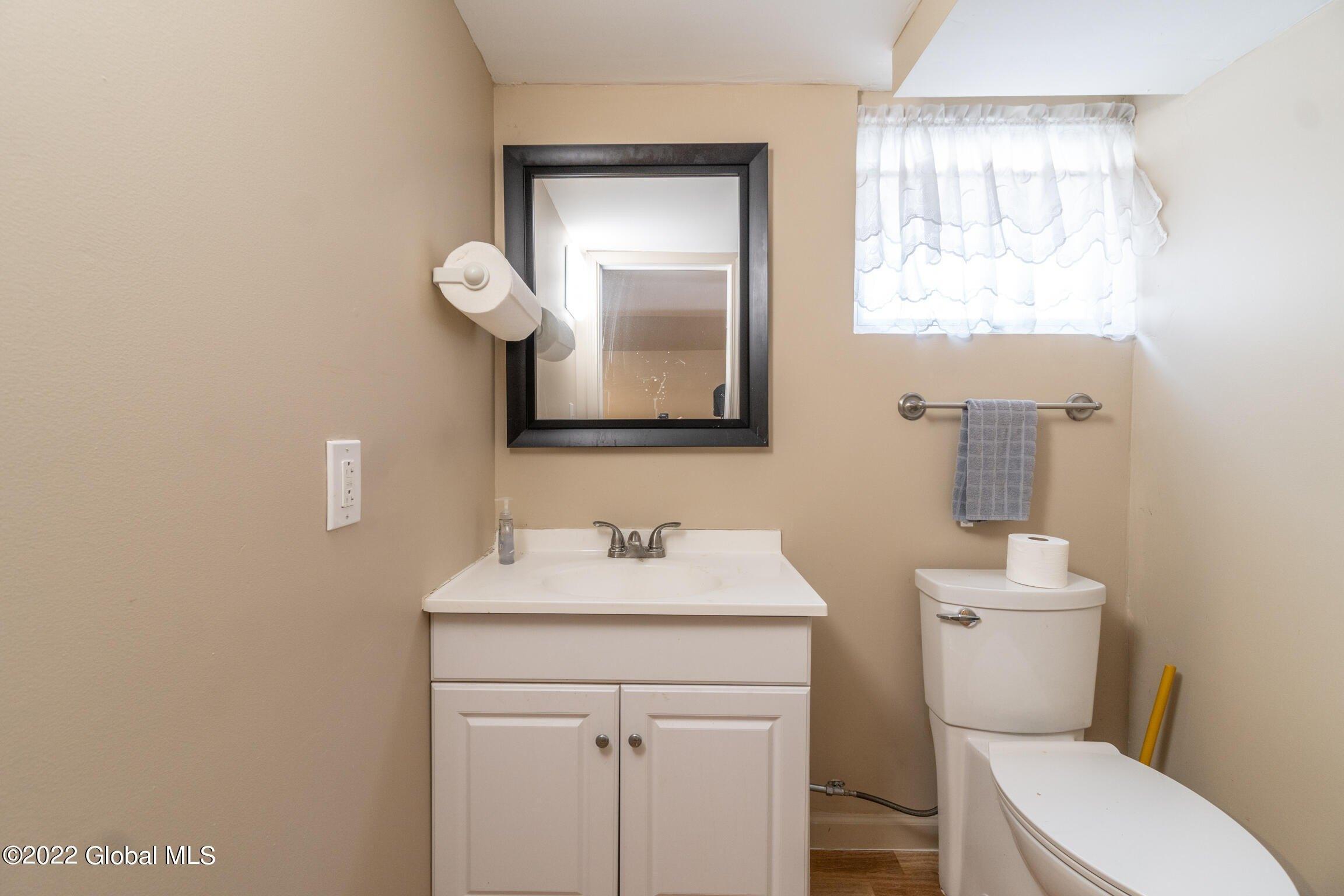 Croswell St, Albany, NY 12206