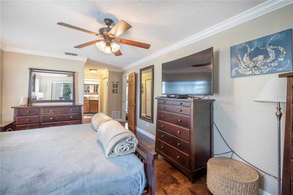 99th Pl, Seminole, FL 33772