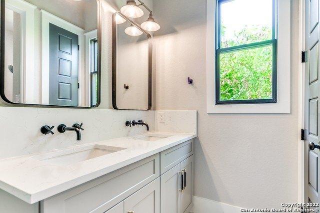 Lamar St, San Antonio, TX 78202