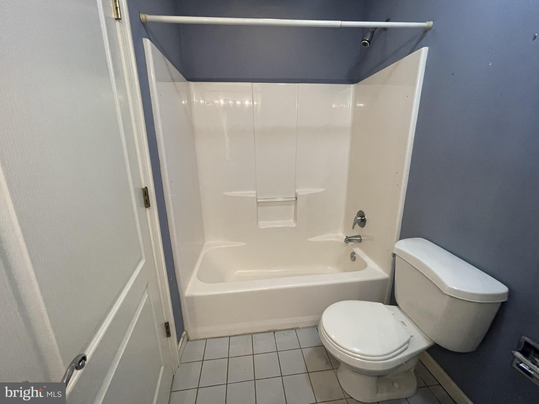 Beach Ln, Manahawkin, NJ 08050