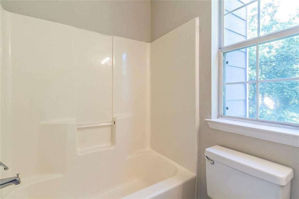 Rapids Dr, Decatur, GA 30034