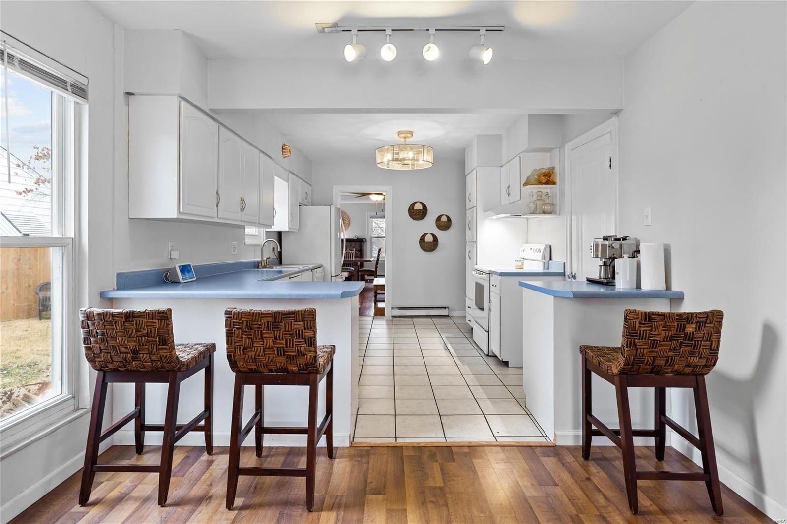 Mackenzie Rd, Saint Louis, MO 63123