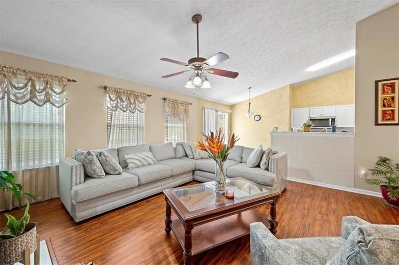 River Marsh Ln, Woodstock, GA 30188