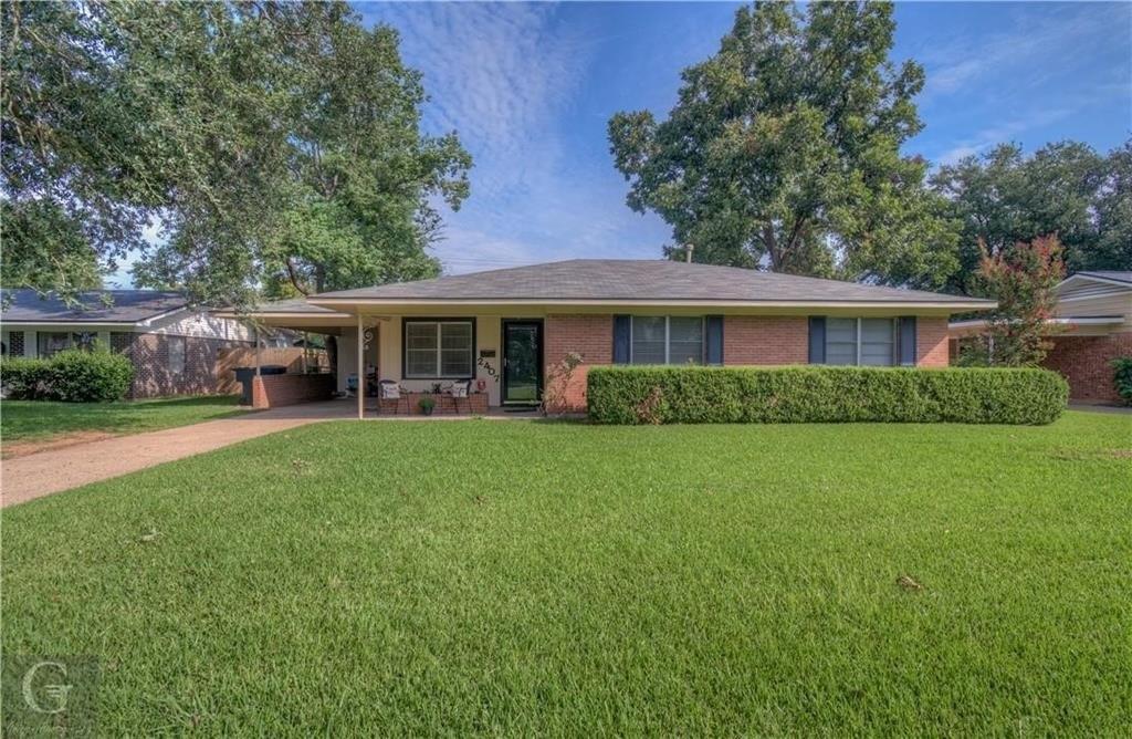Douglas Dr, Bossier City, LA 71111