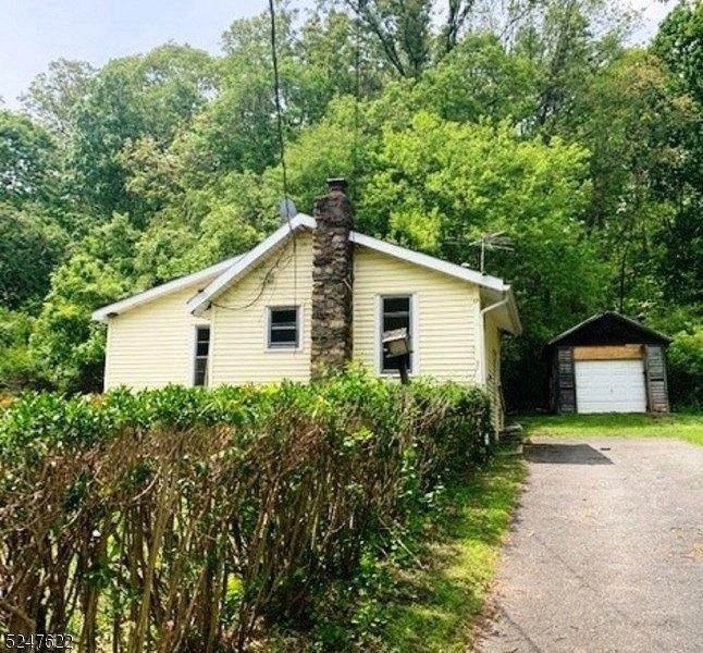 Carr Ln, Wharton, NJ 07885