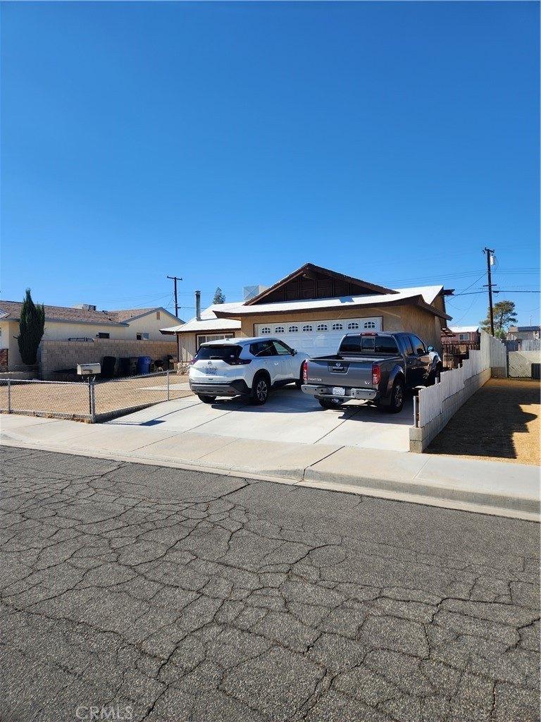 Mcbroom Ave, Barstow, CA 92311
