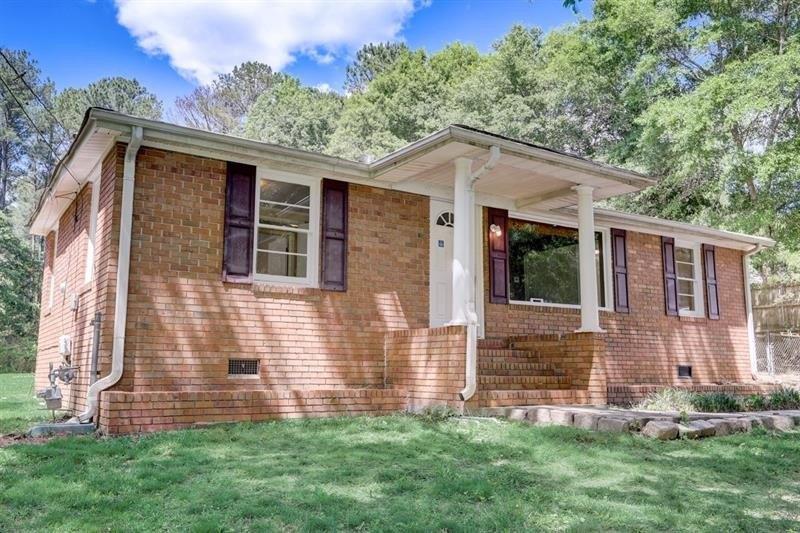 Westmoreland Dr, Griffin, GA 30223