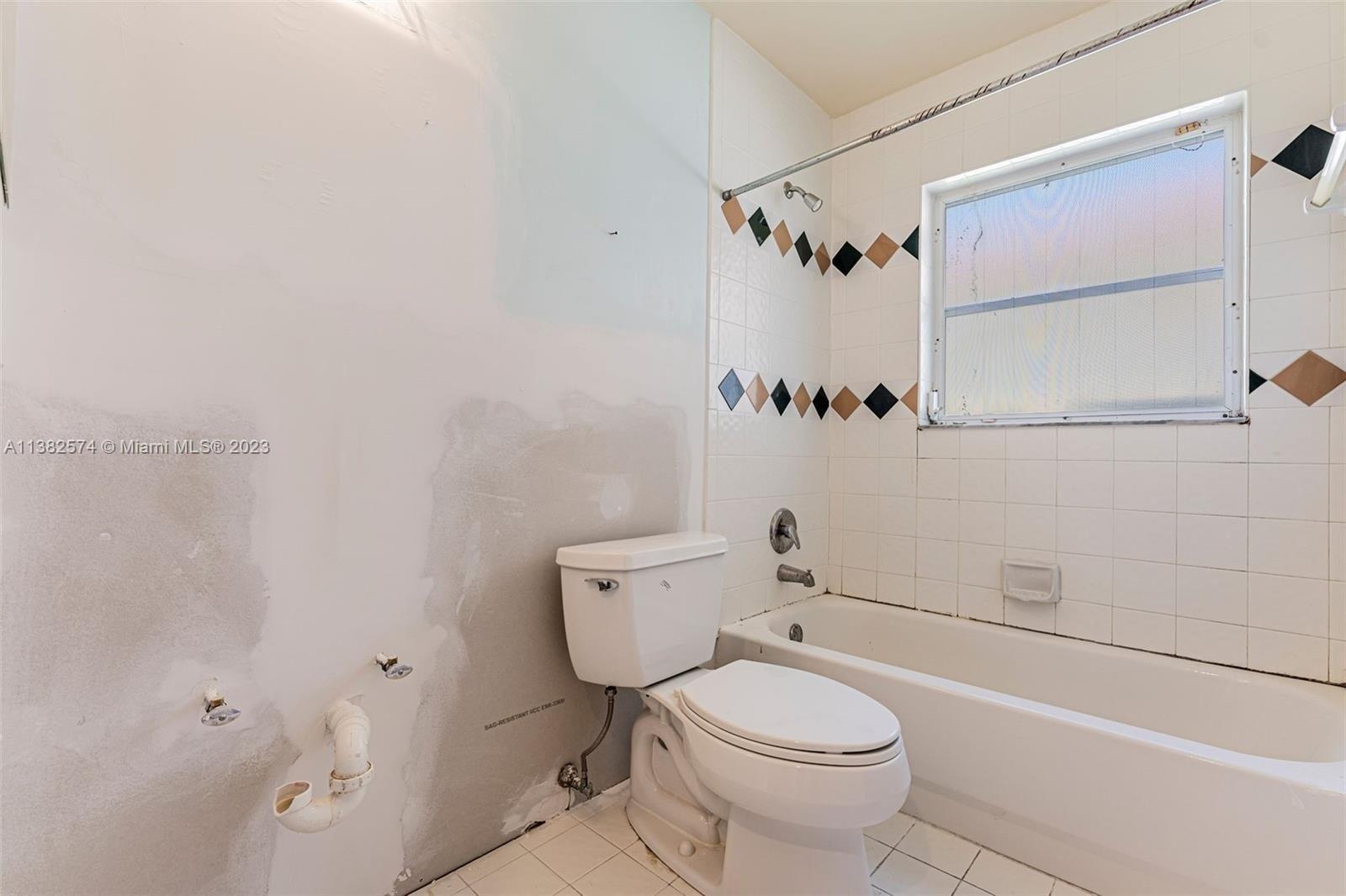 Majestic Isles Dr, Boynton Beach, FL 33437