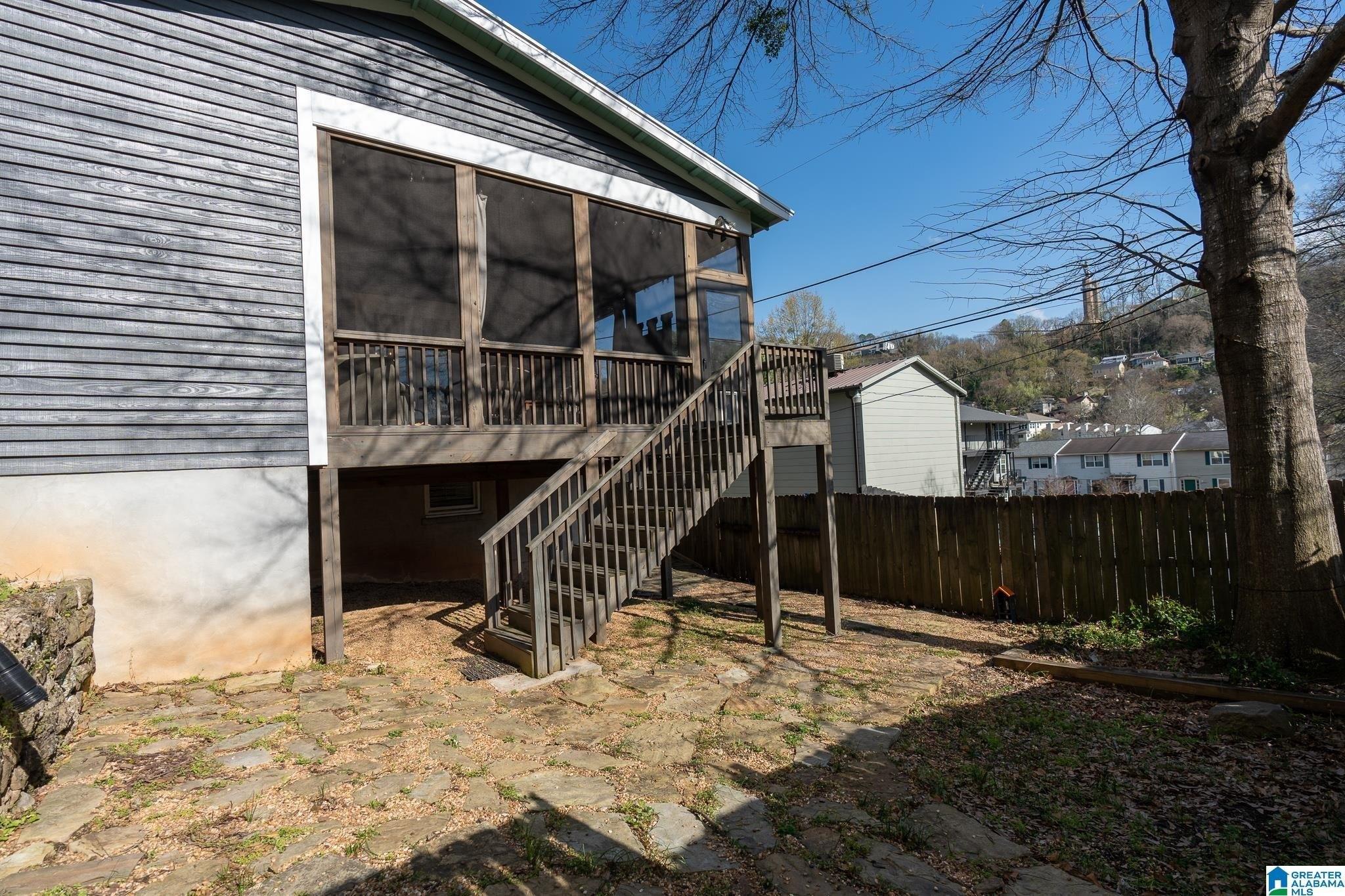 13th Ct S, Birmingham, AL 35205