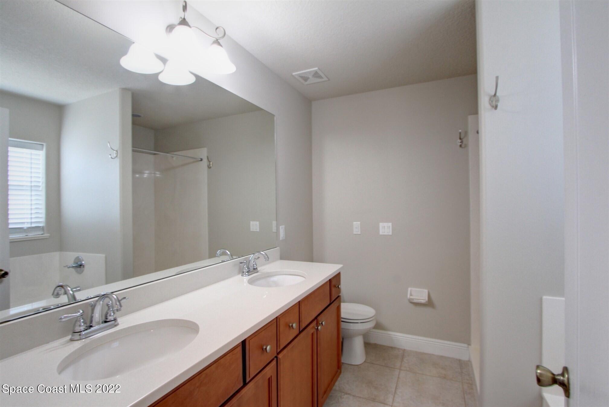 Brantley Cir, Rockledge, FL 32955