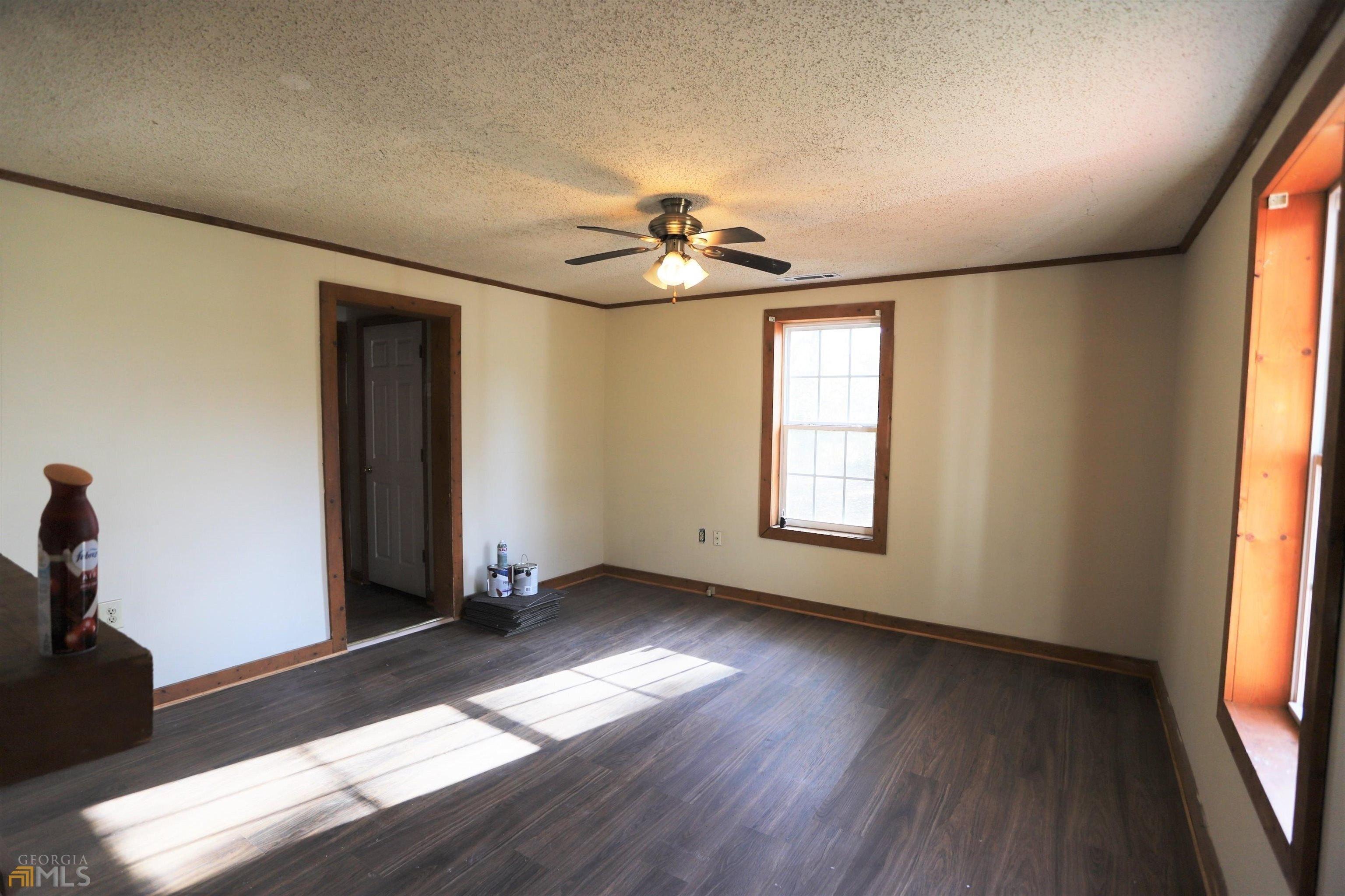 Taylor St, Summerville, GA 30747