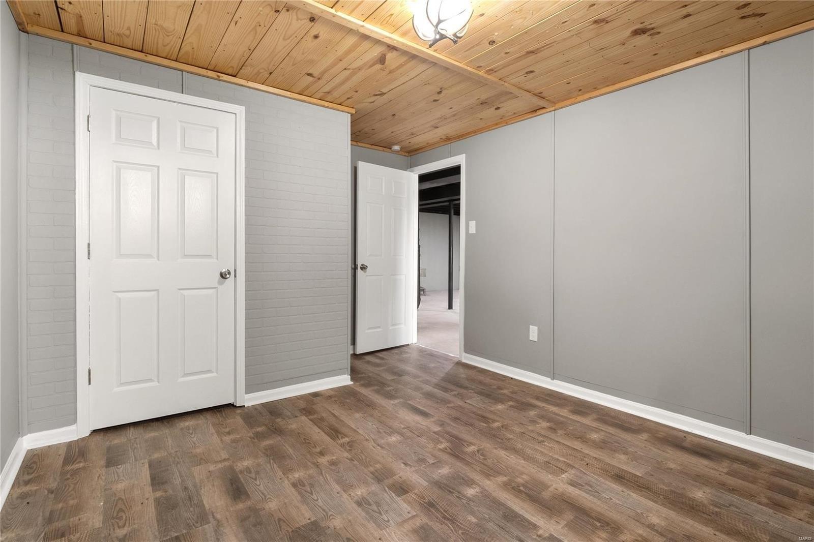 Bear Creek Dr, Wentzville, MO 63385