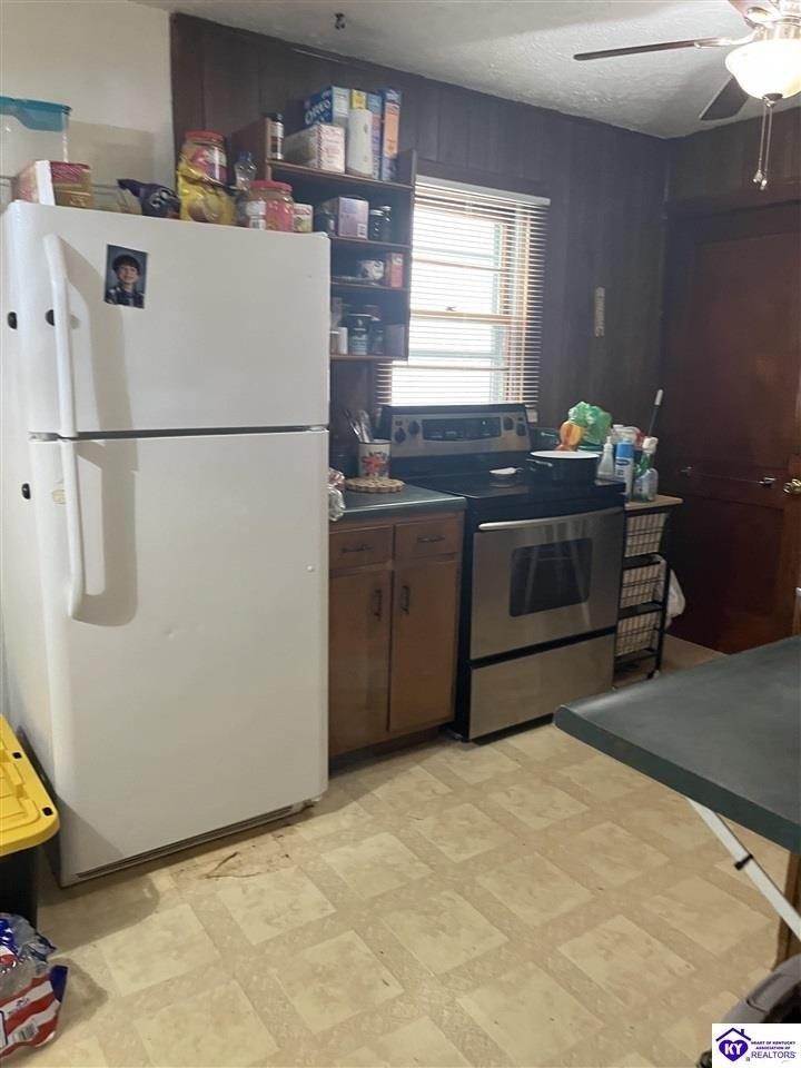 Brown St, Vine Grove, KY 40175
