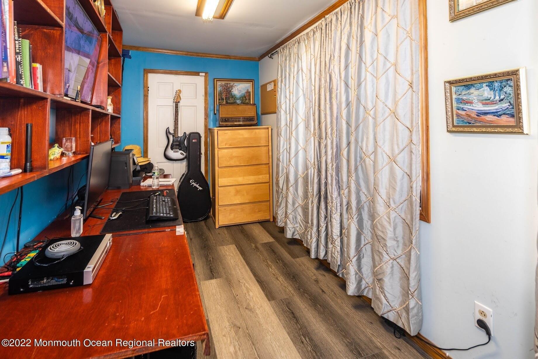N 5th Ave, Long Branch, NJ 07740