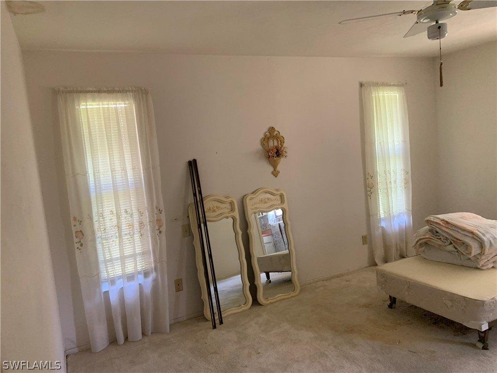 Sw 38th St, Cape Coral, FL 33914