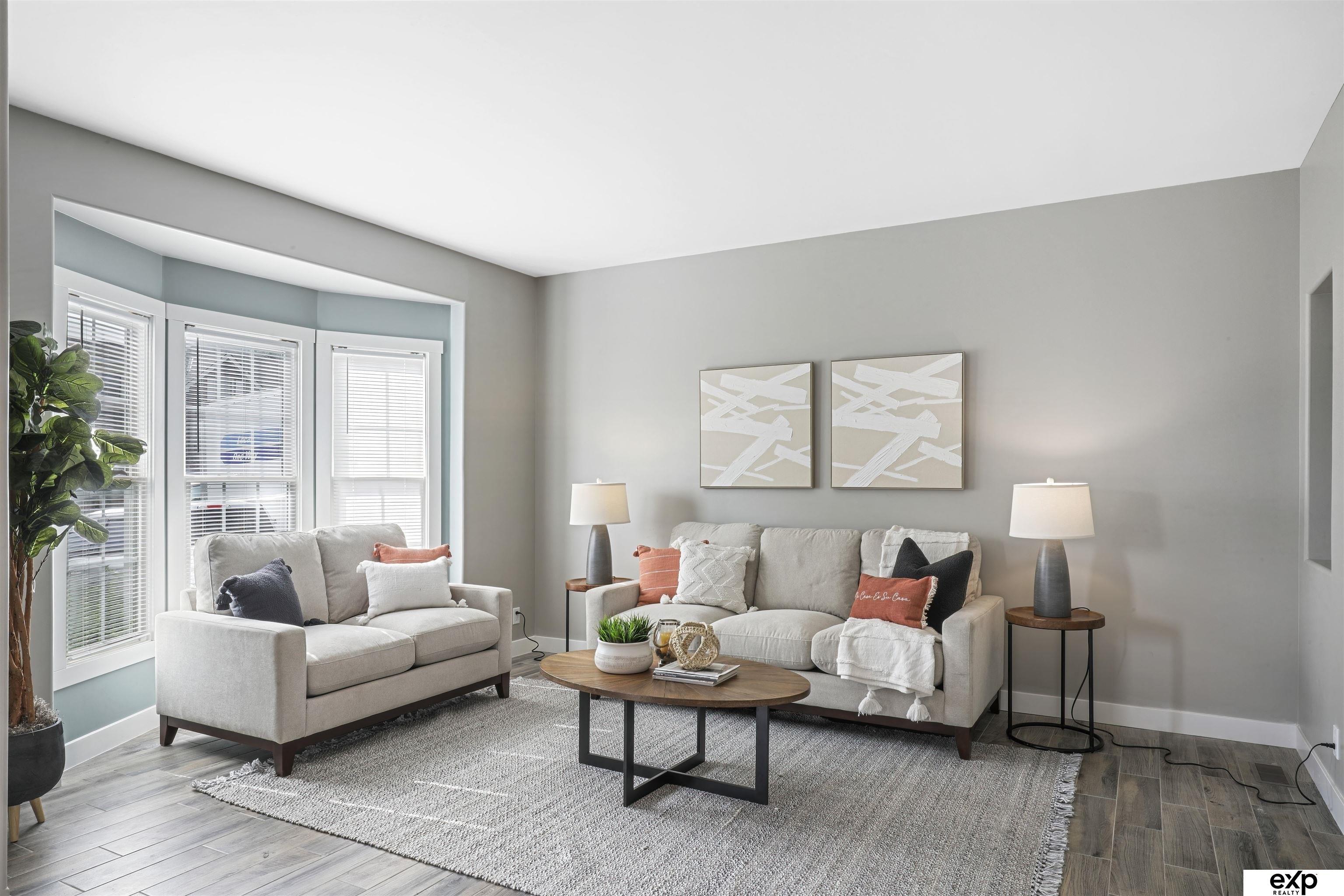 S 28th St, Bellevue, NE 68123