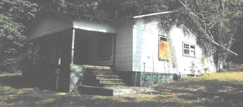 Frankfort St, Athens, TN 37303