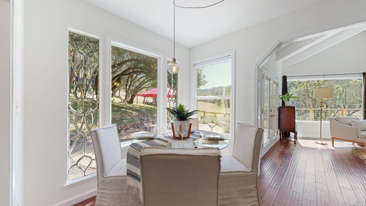 Erland Rd, Santa Rosa, CA 95404