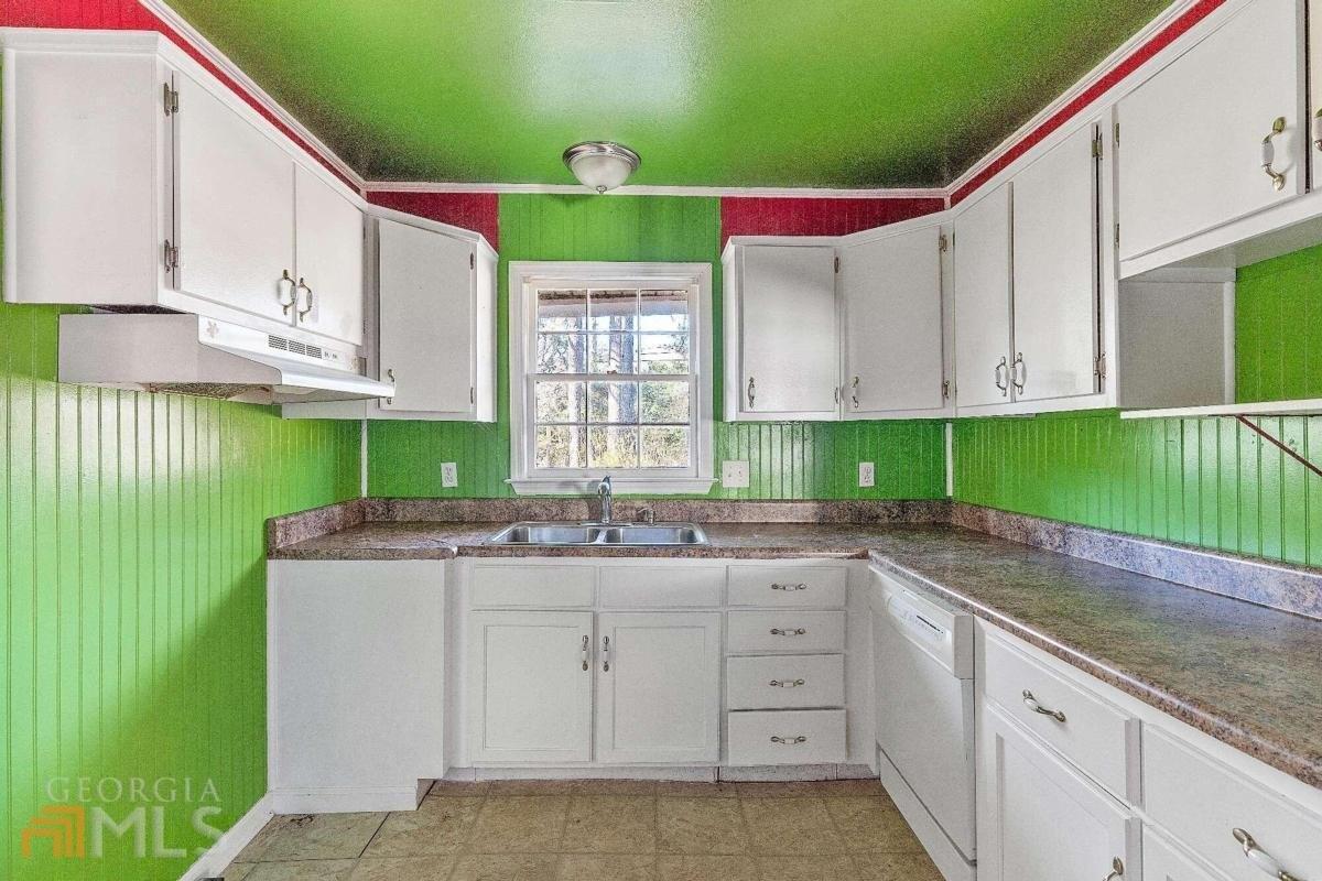 Woodcock Ct, Jonesboro, GA 30238