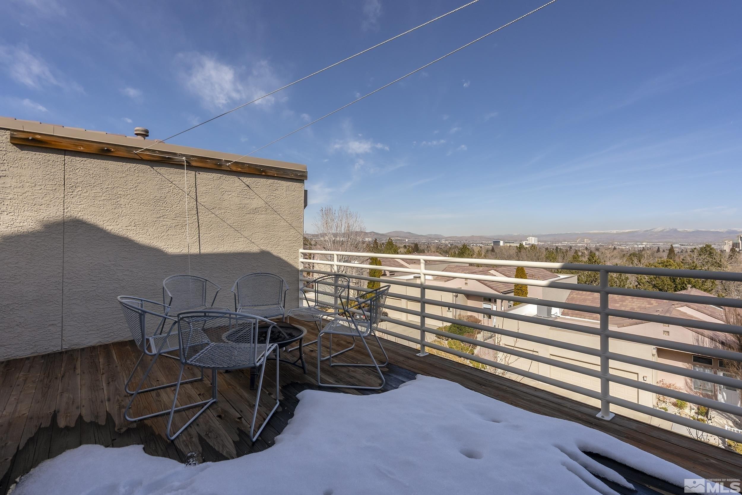 Edgerock Rd, Reno, NV 89519