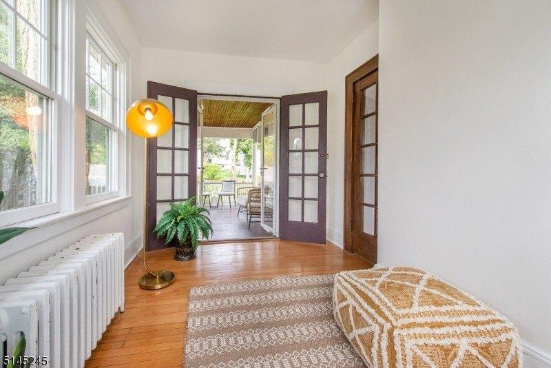Valley Rd, Montclair, NJ 07042