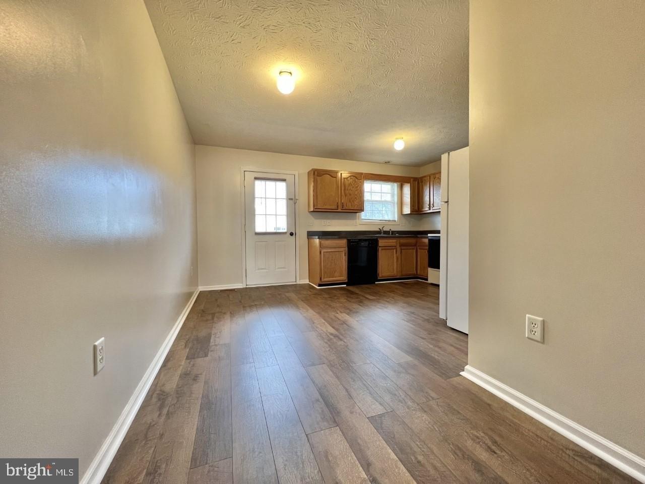 Colossians Ct, Inwood, WV 25428