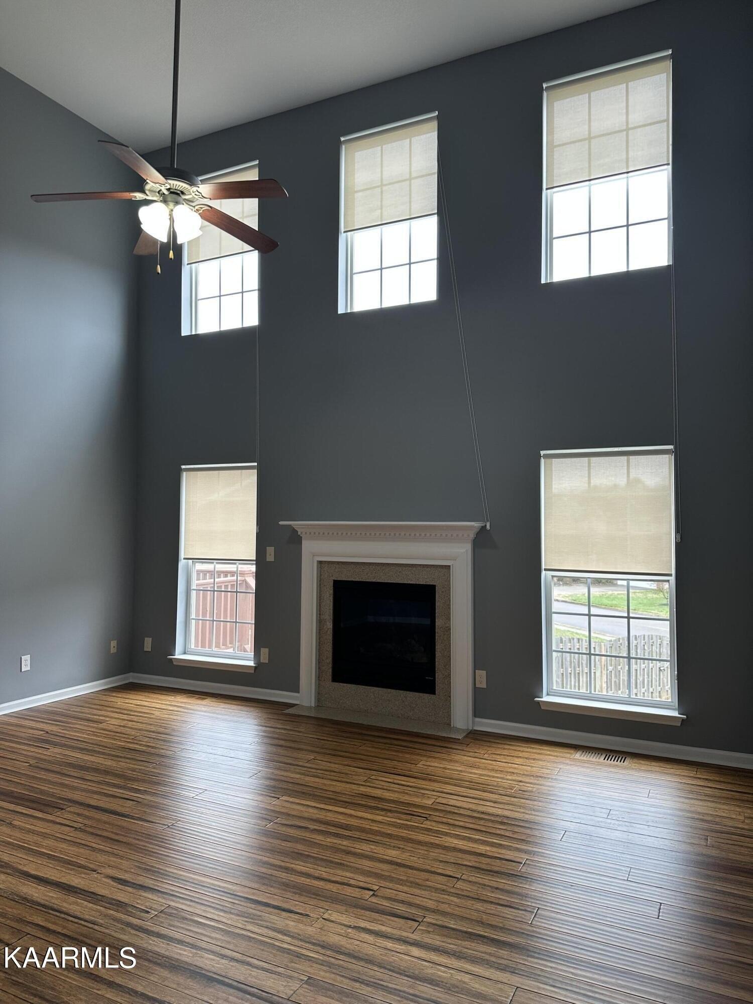 Sway Branch Ln, Knoxville, TN 37922