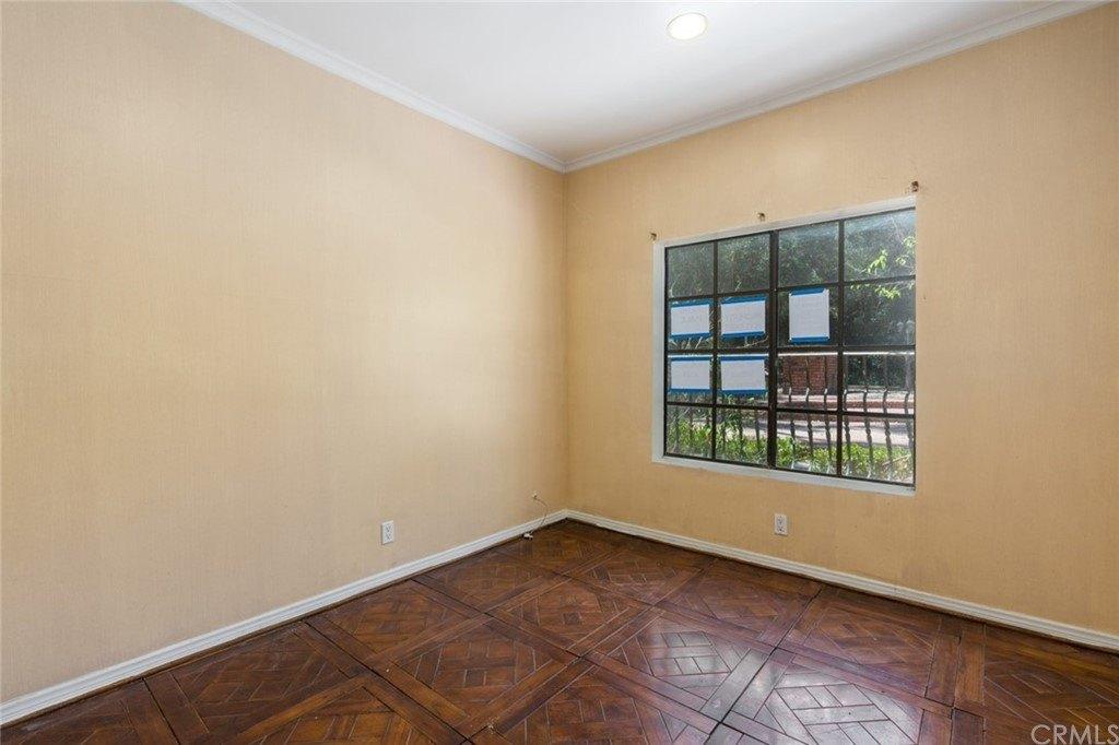 Iredell Ln, Studio City, CA 91604