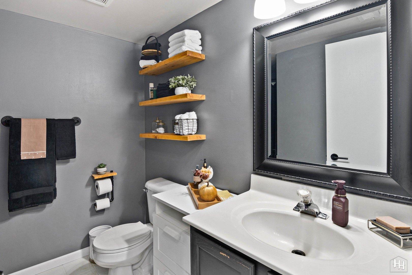 W Wadsworth Rd, Beach Park, IL 60099