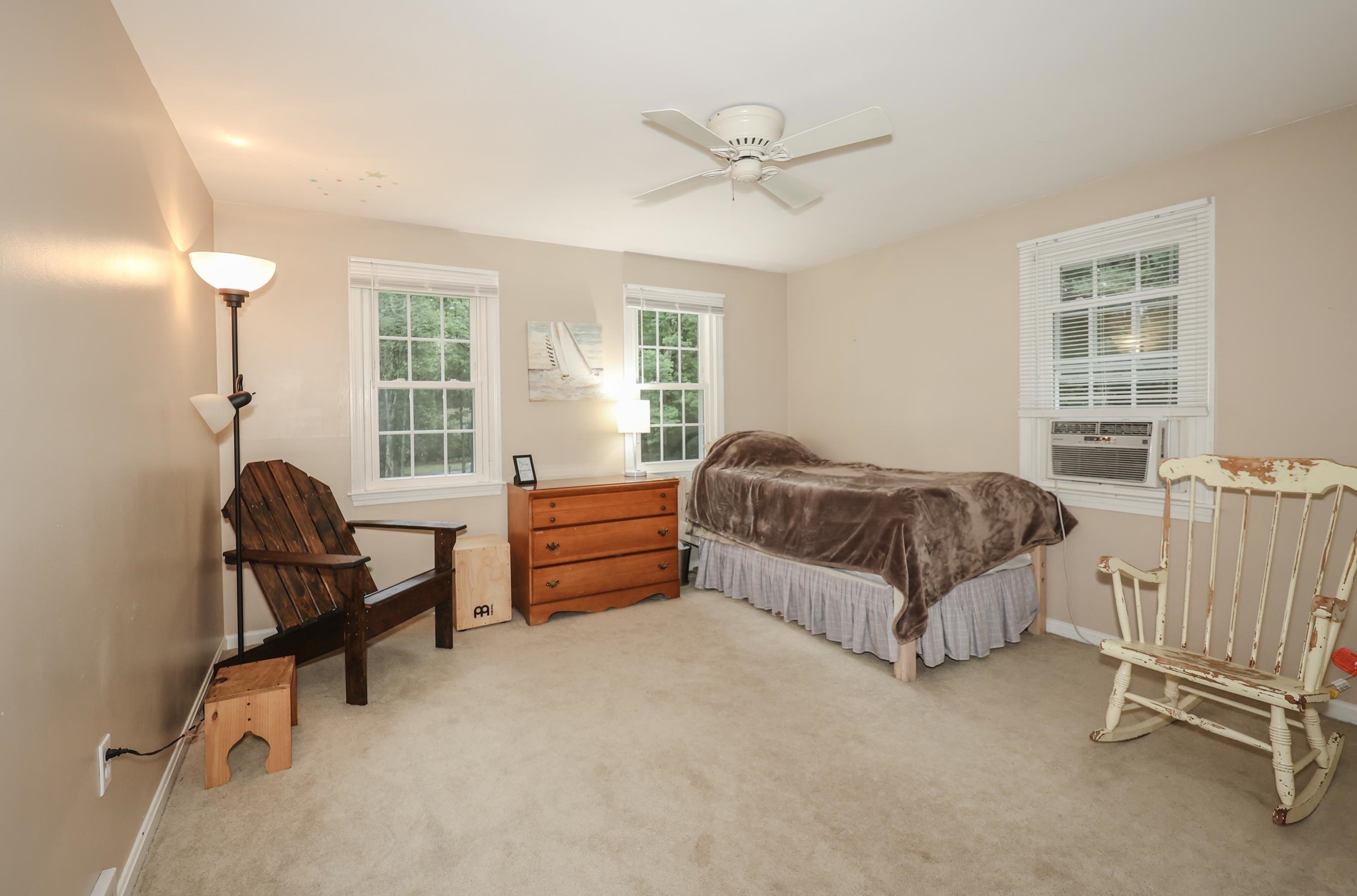 Storybrook Ln, Amherst, NH 03031