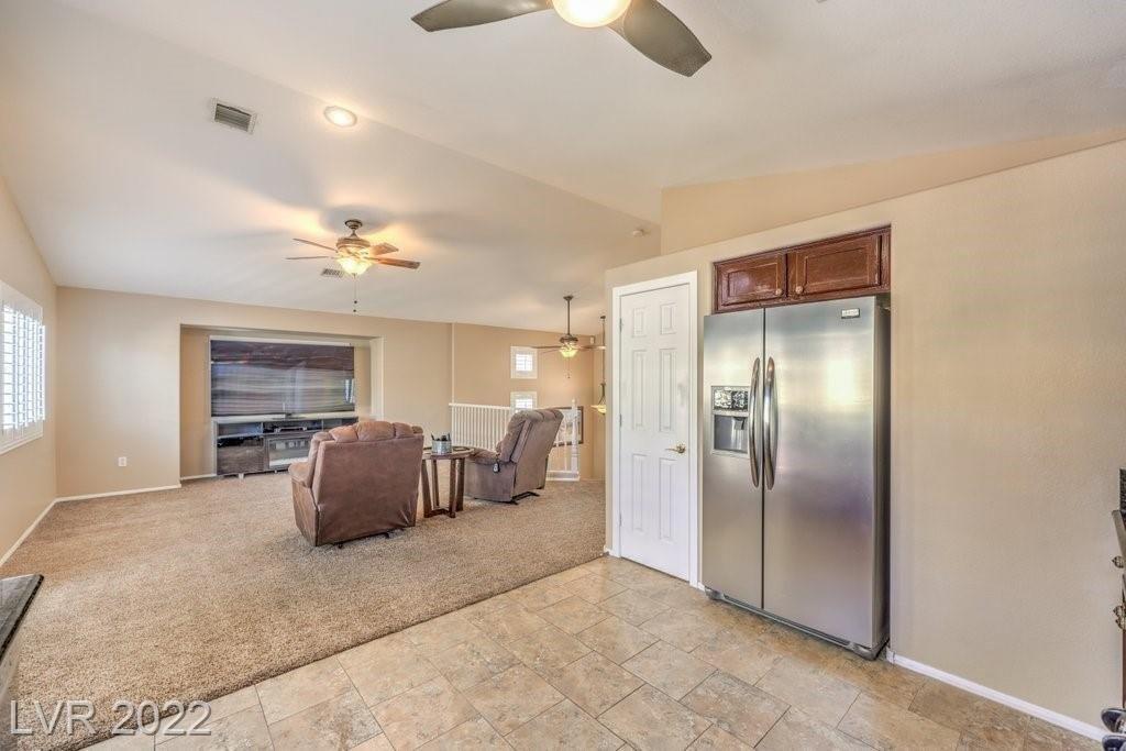 Sandia Ave, Las Vegas, NV 89147