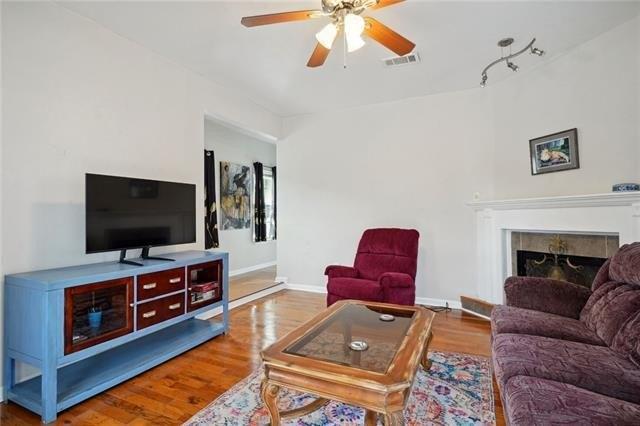 Clematis St, New Orleans, LA 70122