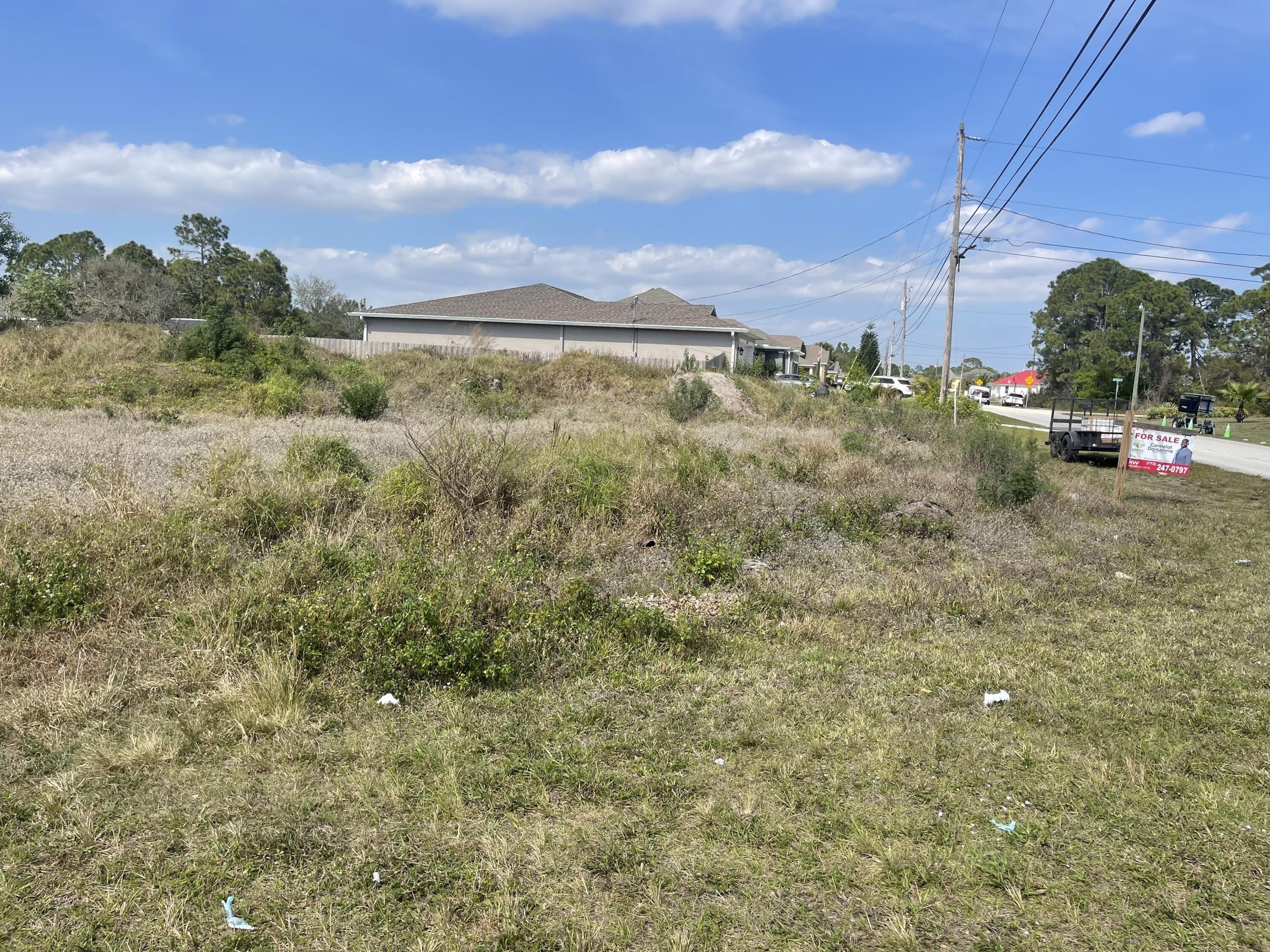 Sw Earnest St, Port Saint Lucie, FL 34953