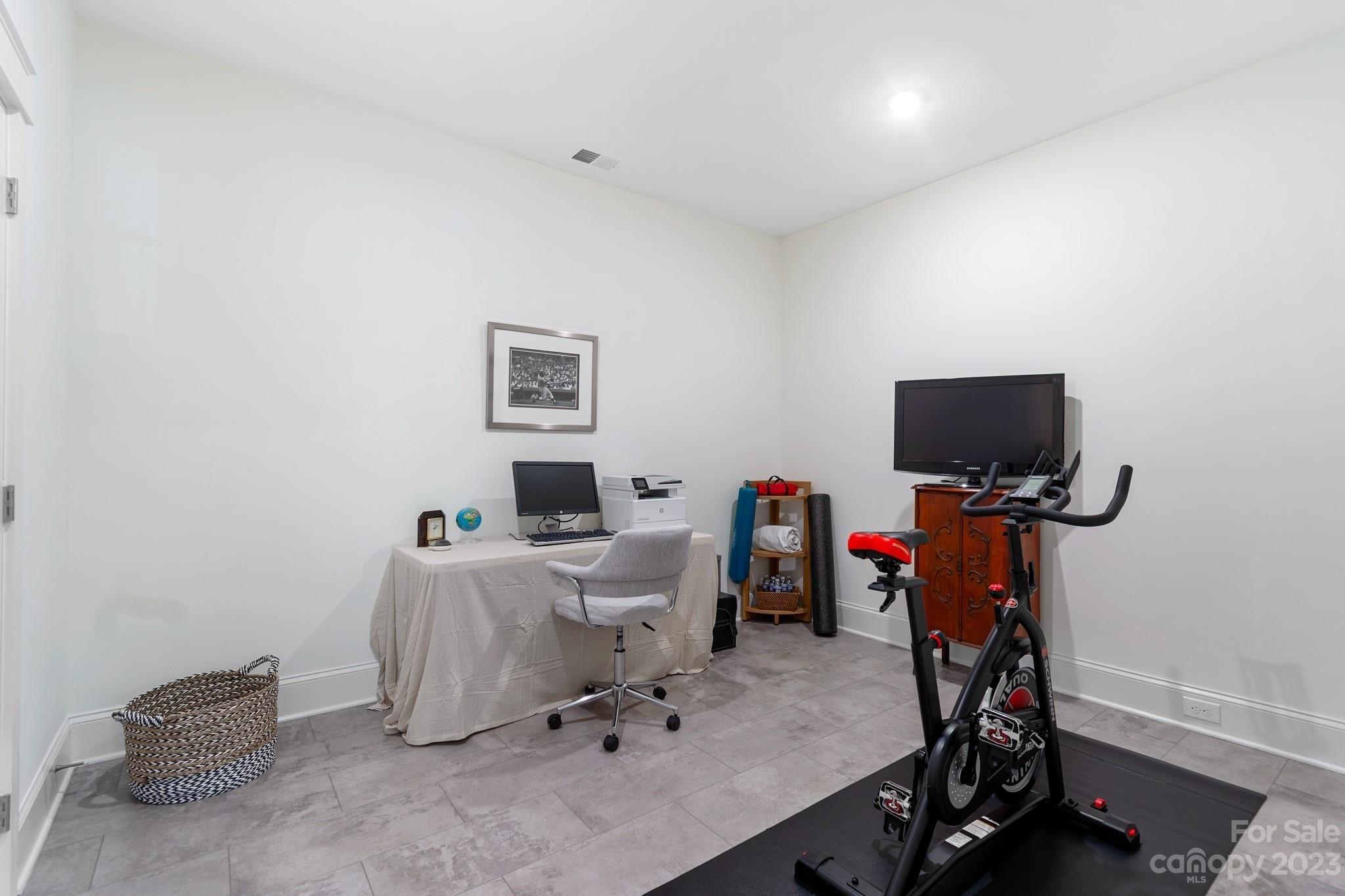 Griffith Village Ln, Davidson, NC 28036