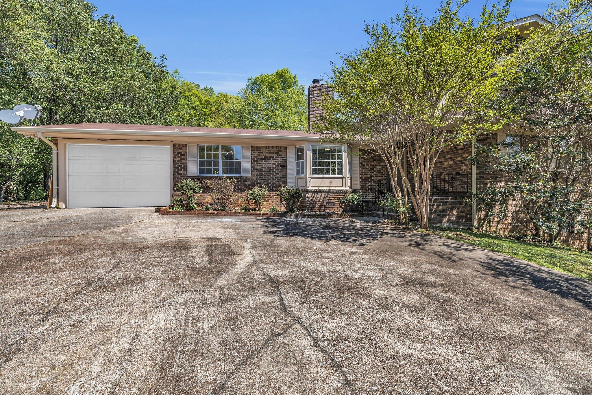 Franklin Dr, Chattanooga, TN 37421