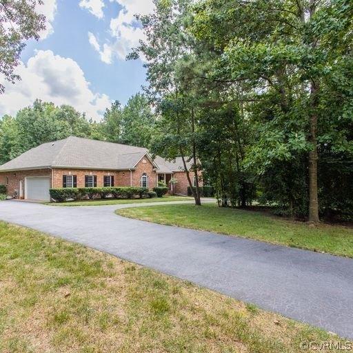 First Branch Ln, Chesterfield, VA 23838