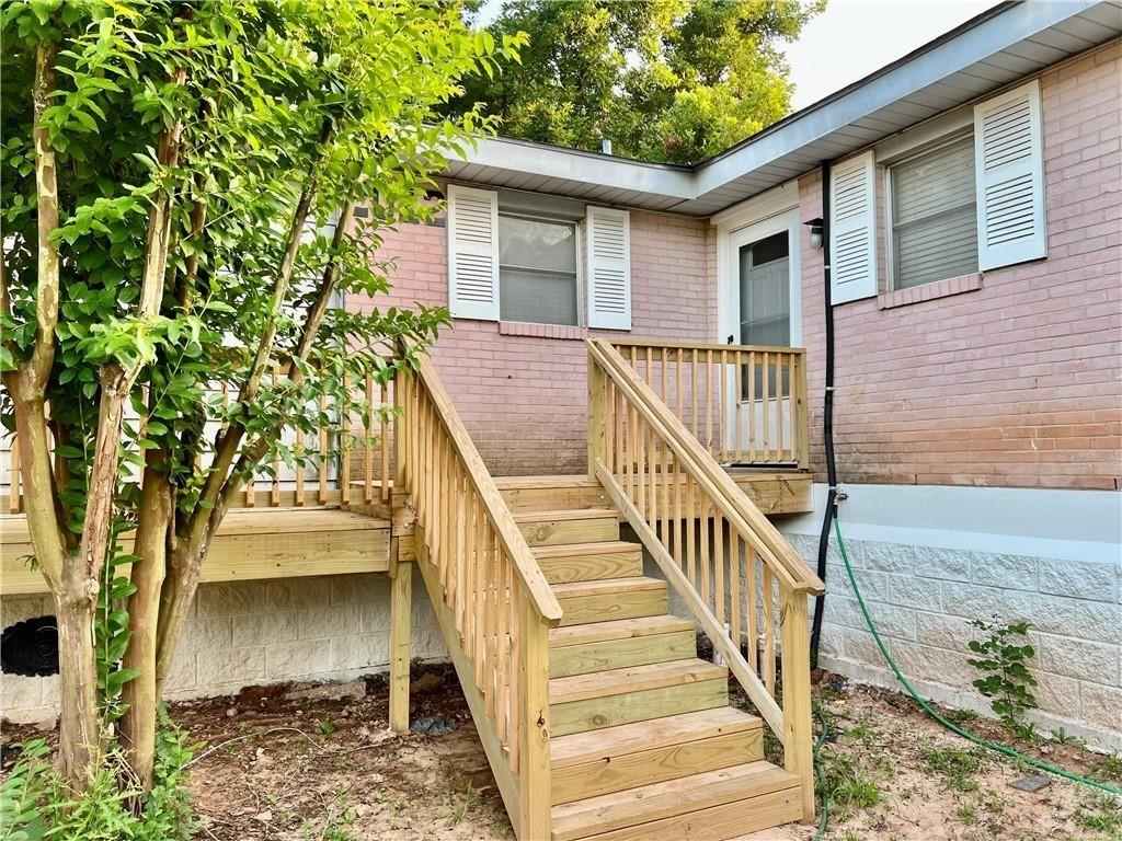 Mohon St, Alexandria, LA 71301
