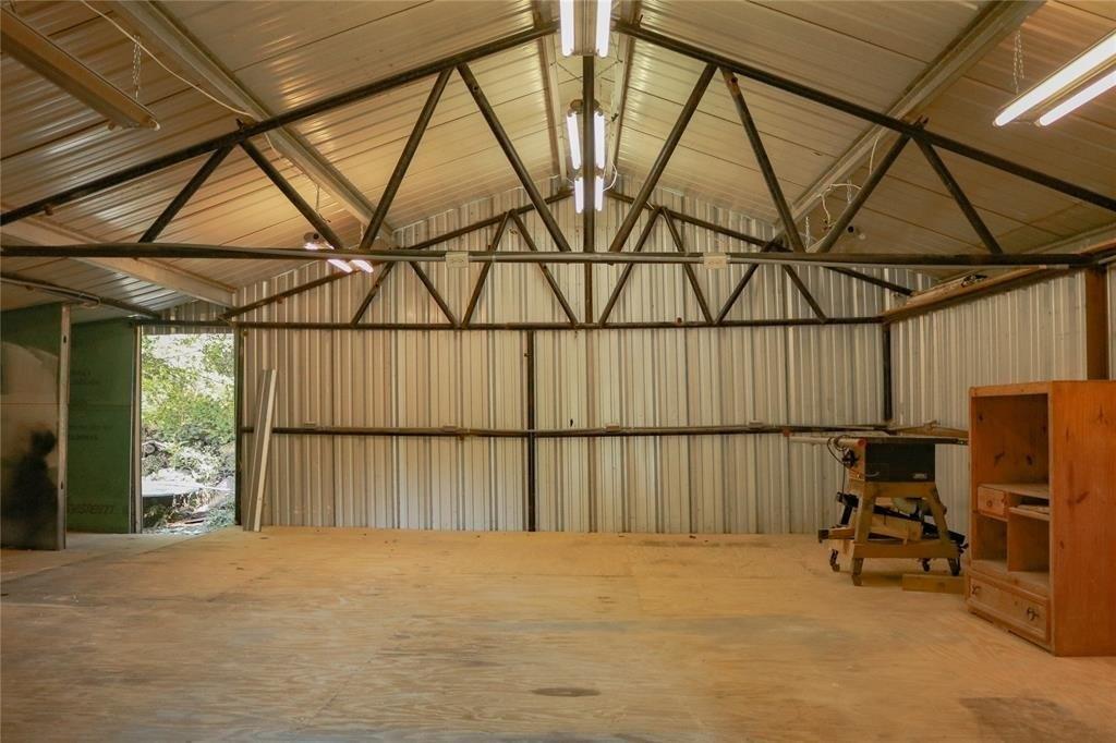 Lynn Creek Dr, Mabank, TX 75156
